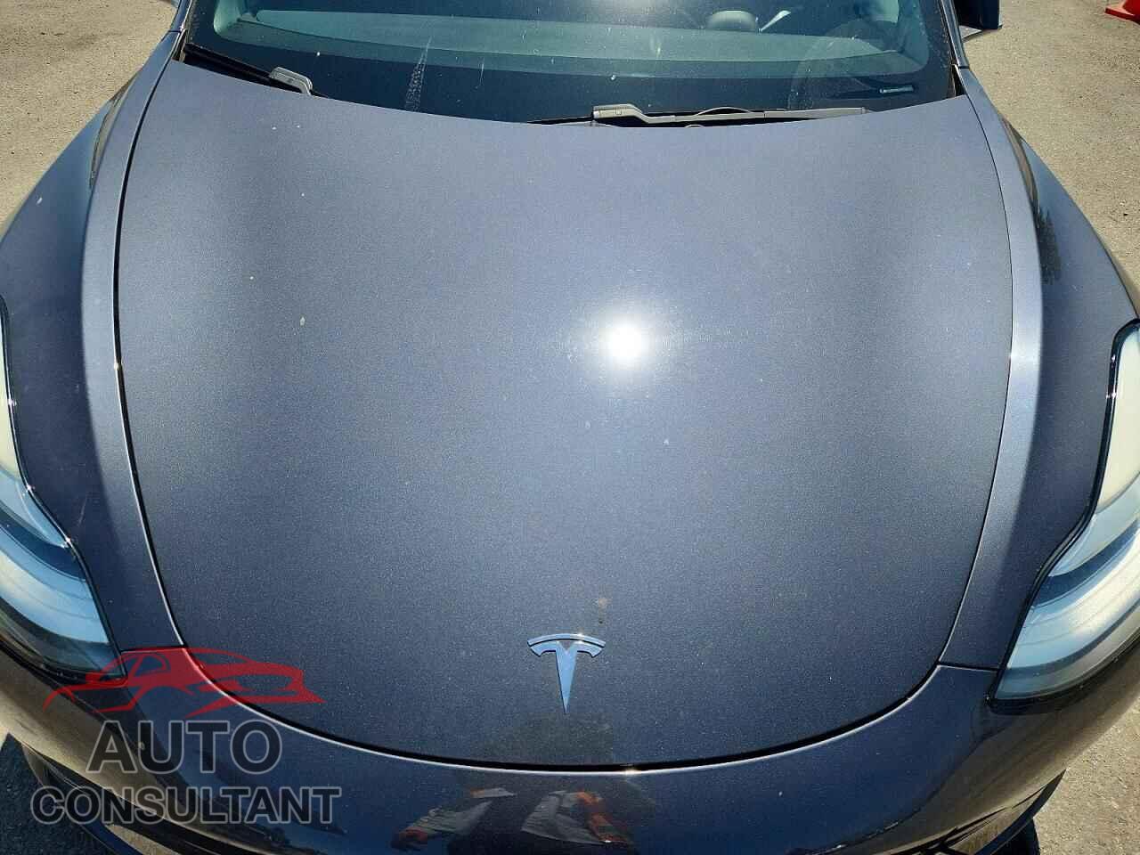 TESLA MODEL 3 2018 - 5YJ3E1EA6JF077741