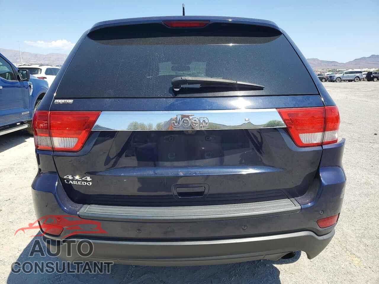 JEEP CHEROKEE 2013 - 1C4RJFAG2DC548184