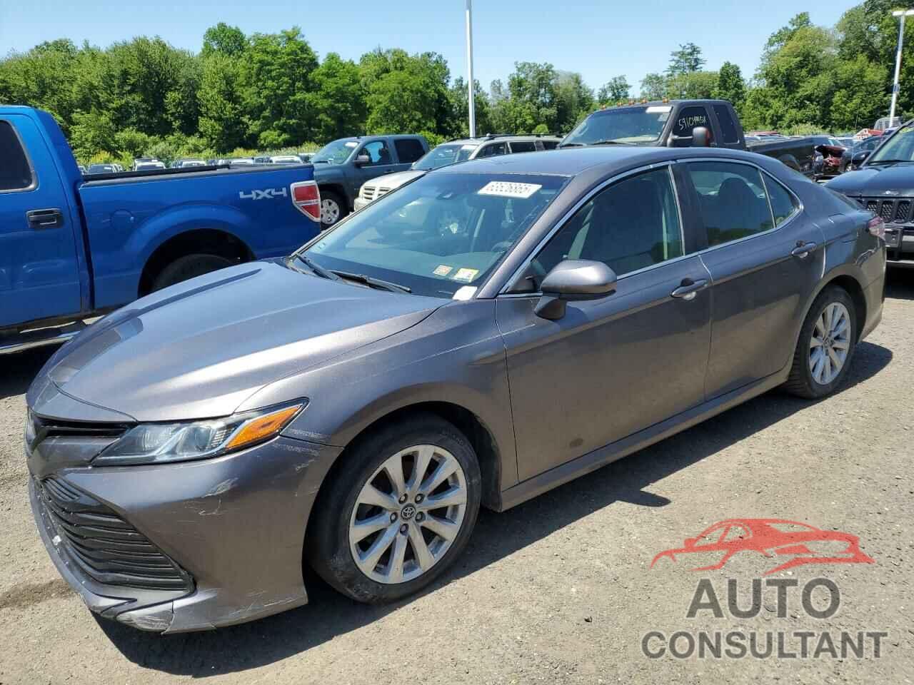 TOYOTA CAMRY 2018 - 4T1B11HK9JU639338