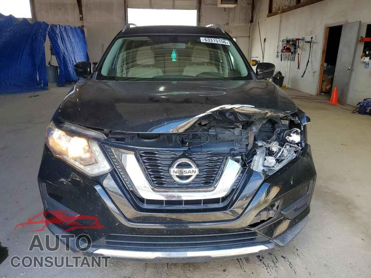 NISSAN ROGUE 2017 - KNMAT2MT2HP511336