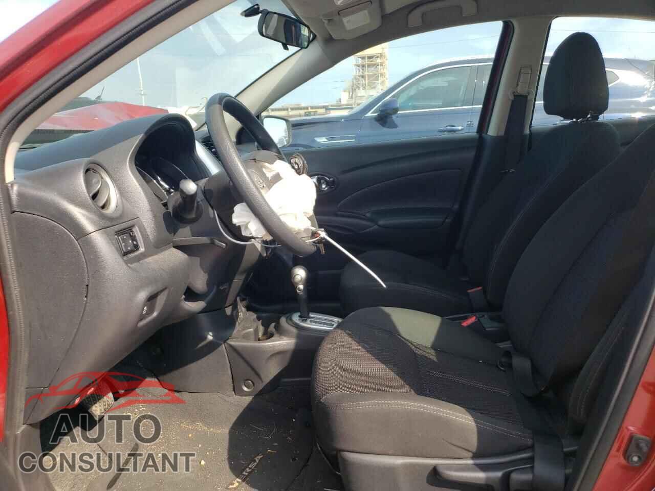 NISSAN VERSA 2019 - 3N1CN7AP3KL829253