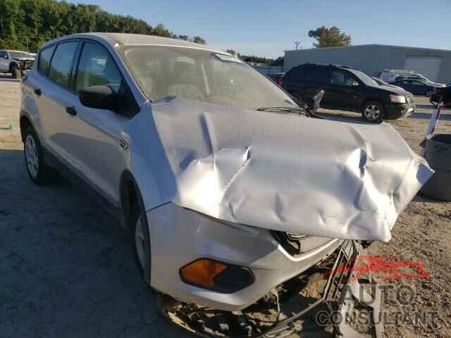 FORD ESCAPE 2017 - 1FMCU0F77HUE19811