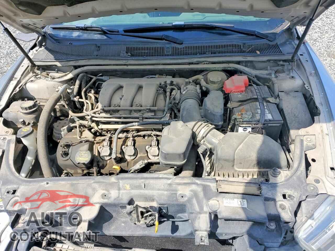 FORD TAURUS 2013 - 1FAHP2E80DG148046