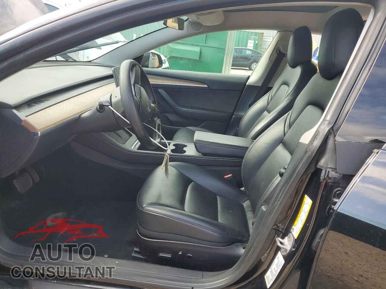 TESLA MODEL 3 2022 - 5YJ3E1EA9NF370250