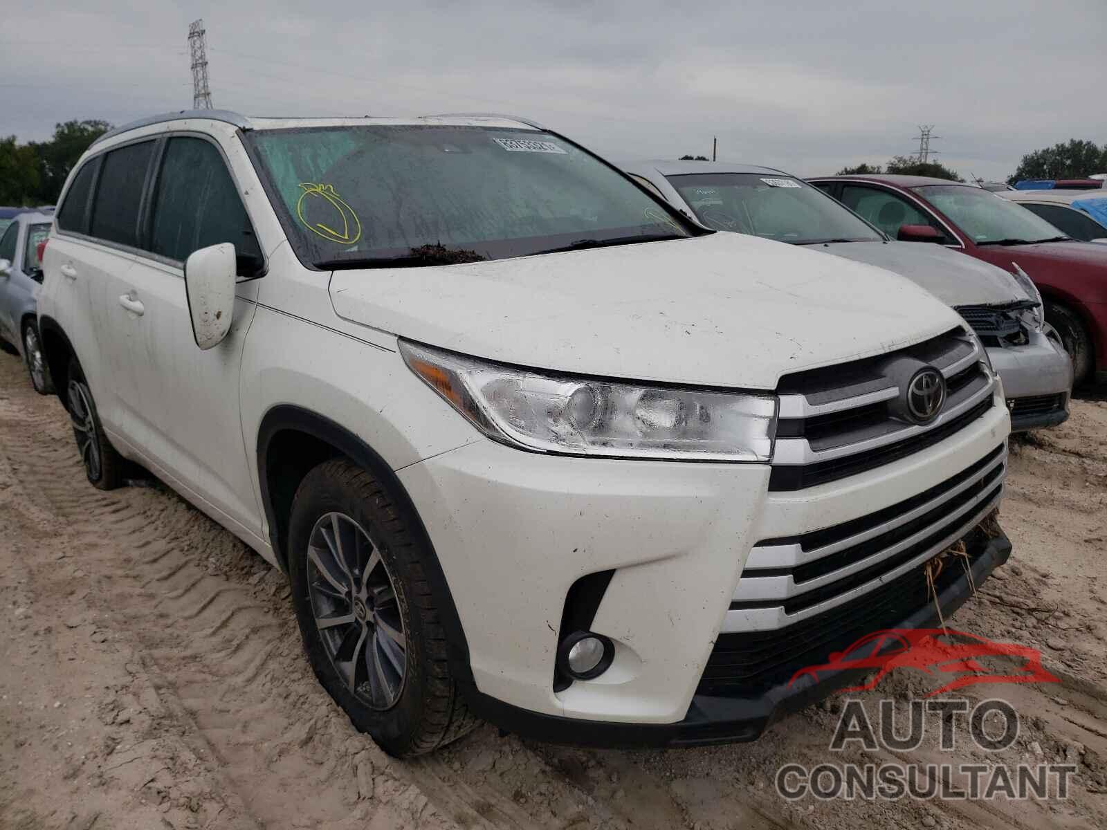 TOYOTA HIGHLANDER 2018 - 5TDKZRFH4JS537968