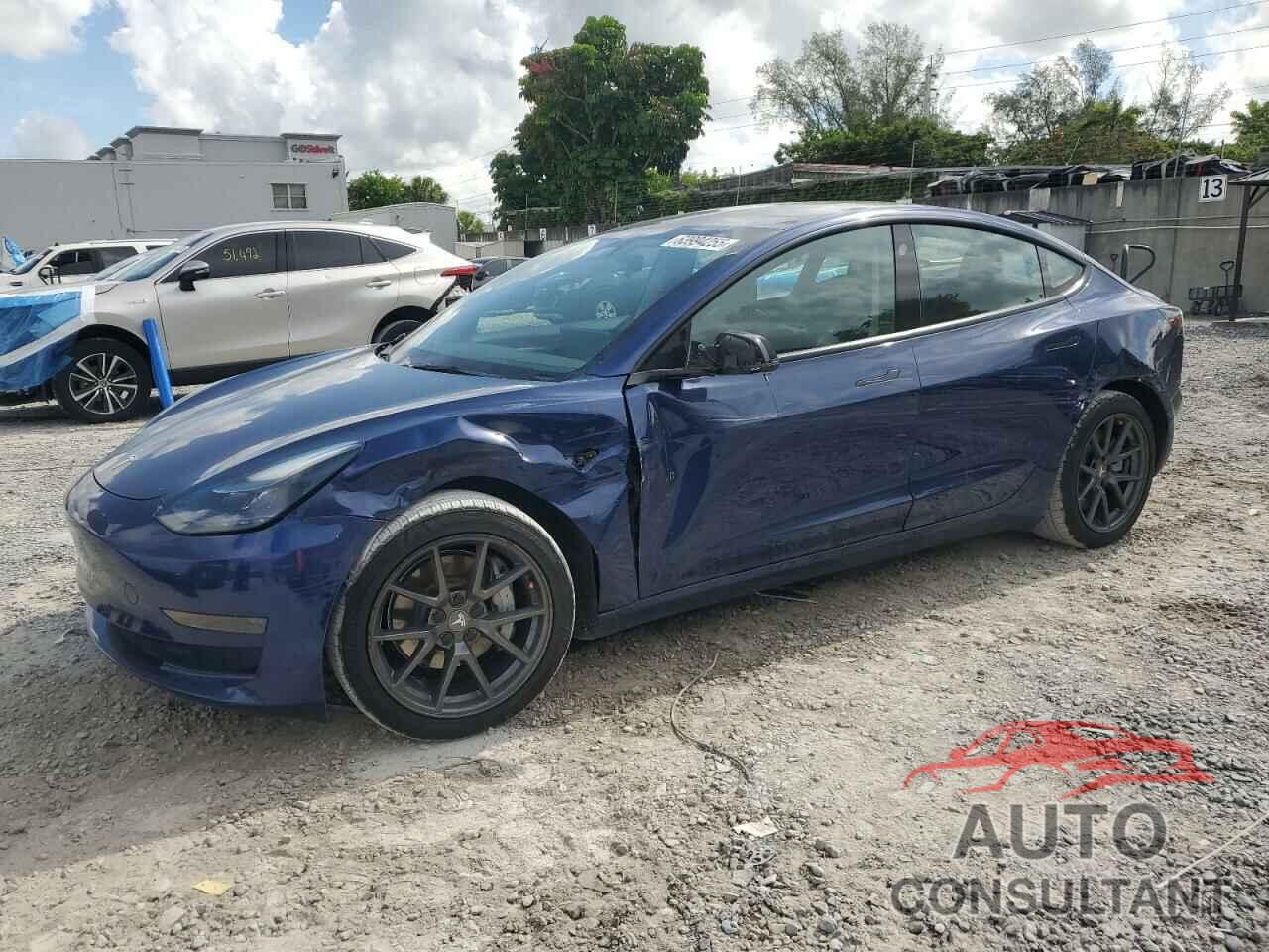 TESLA MODEL 3 2022 - 5YJ3E1EA4NF188732