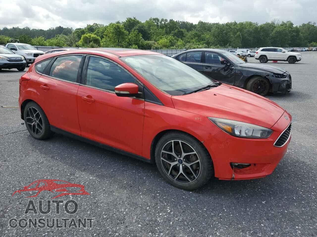 FORD FOCUS 2017 - 1FADP3M23HL225524