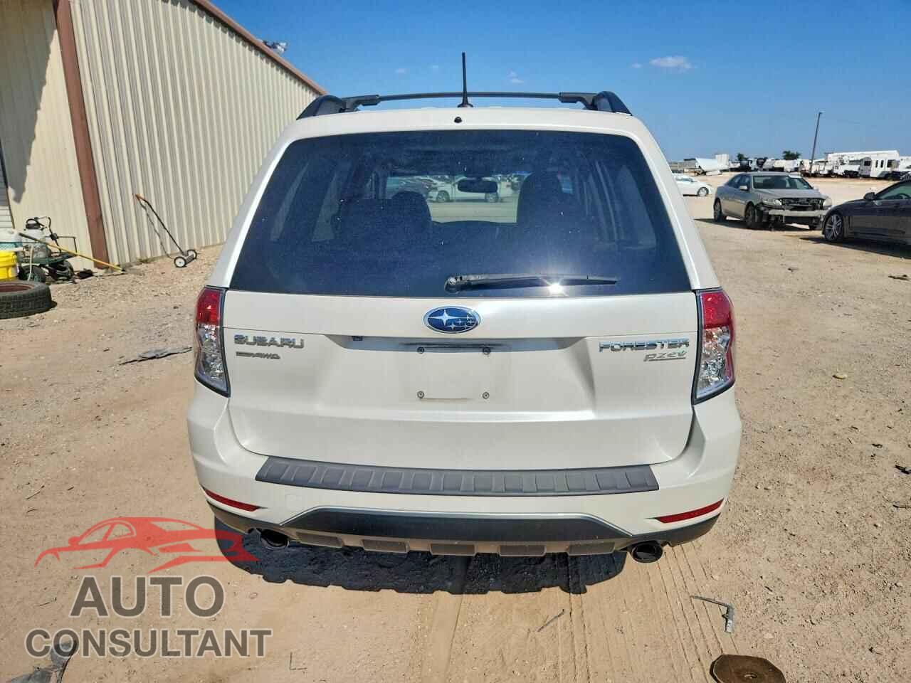 SUBARU FORESTER 2013 - JF2SHAEC2DH425691