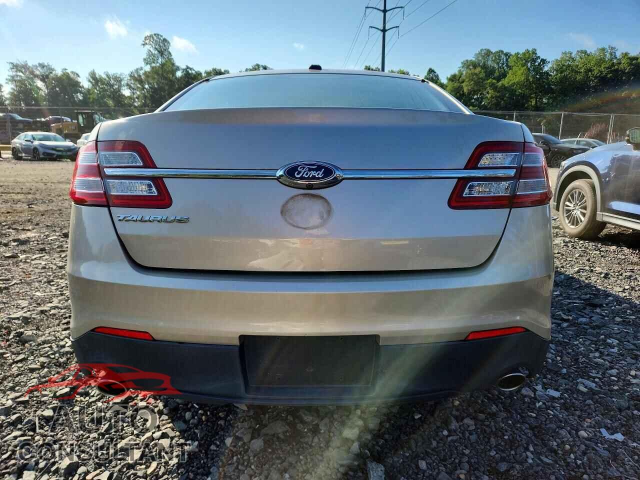 FORD TAURUS 2017 - 1FAHP2D87HG138766
