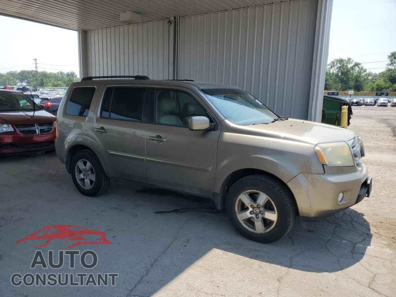 HONDA PILOT 2011 - 5FNYF4H60BB044506