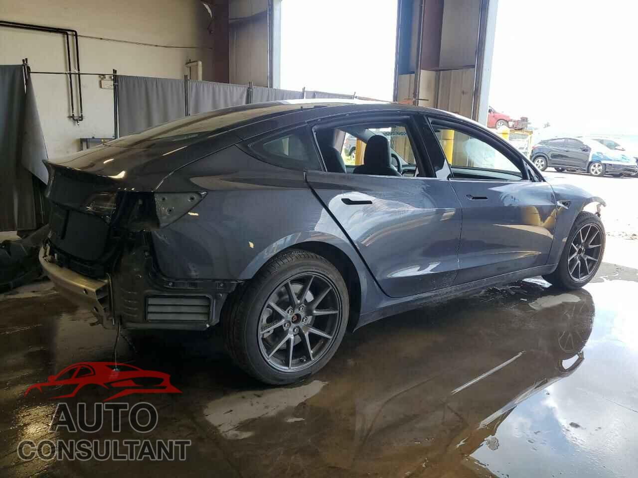TESLA MODEL 3 2021 - 5YJ3E1EA3MF042630