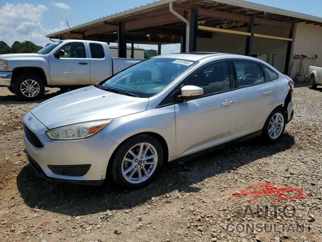FORD FOCUS 2015 - 1FADP3F23FL279738