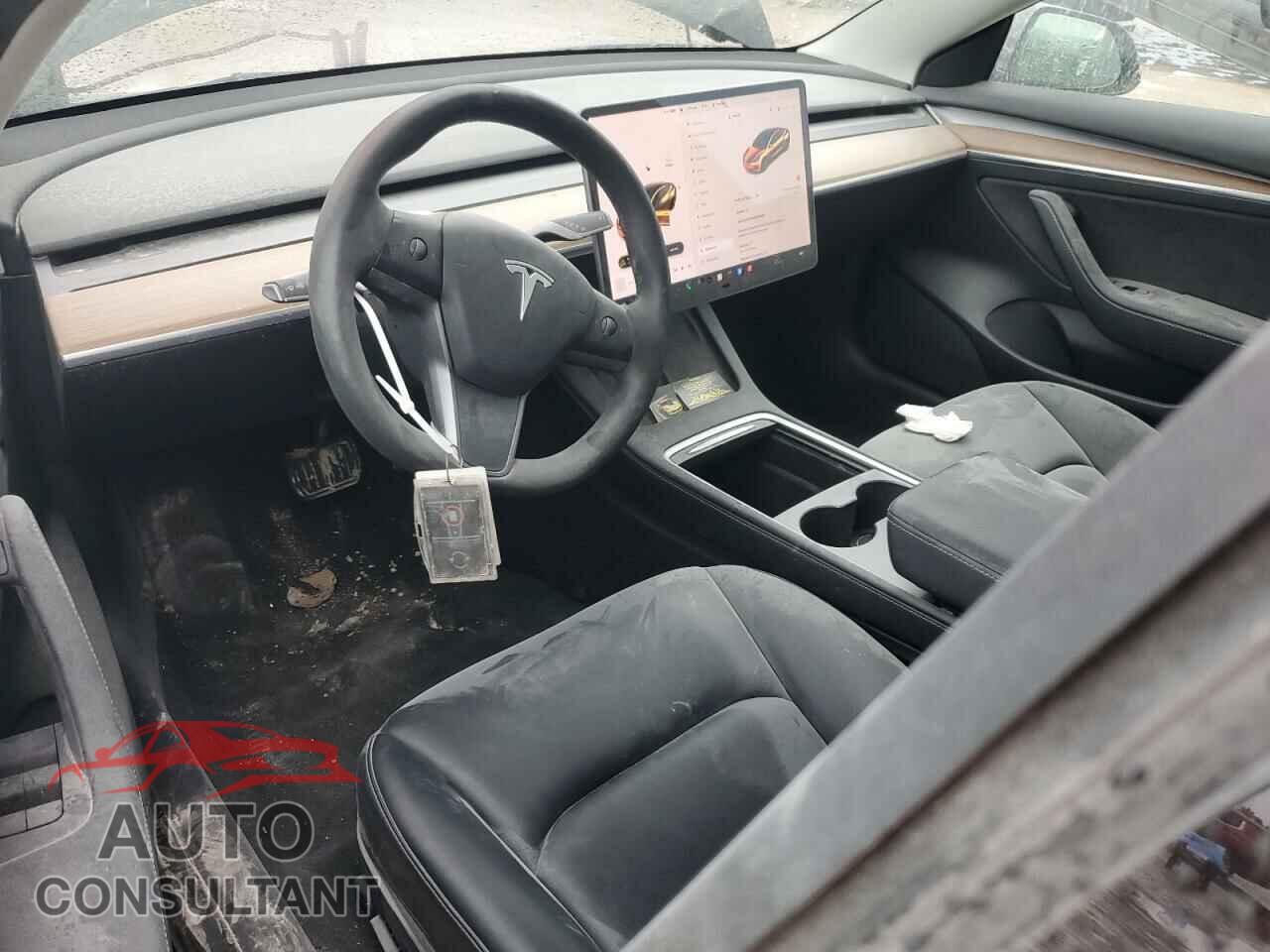 TESLA MODEL 3 2022 - 5YJ3E1EA9NF190685