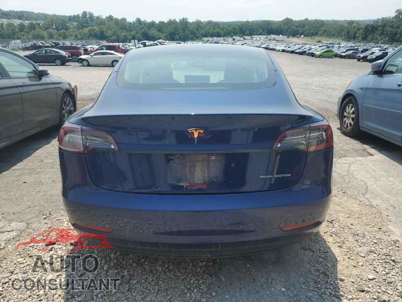 TESLA MODEL 3 2018 - 5YJ3E1EB3JF054149