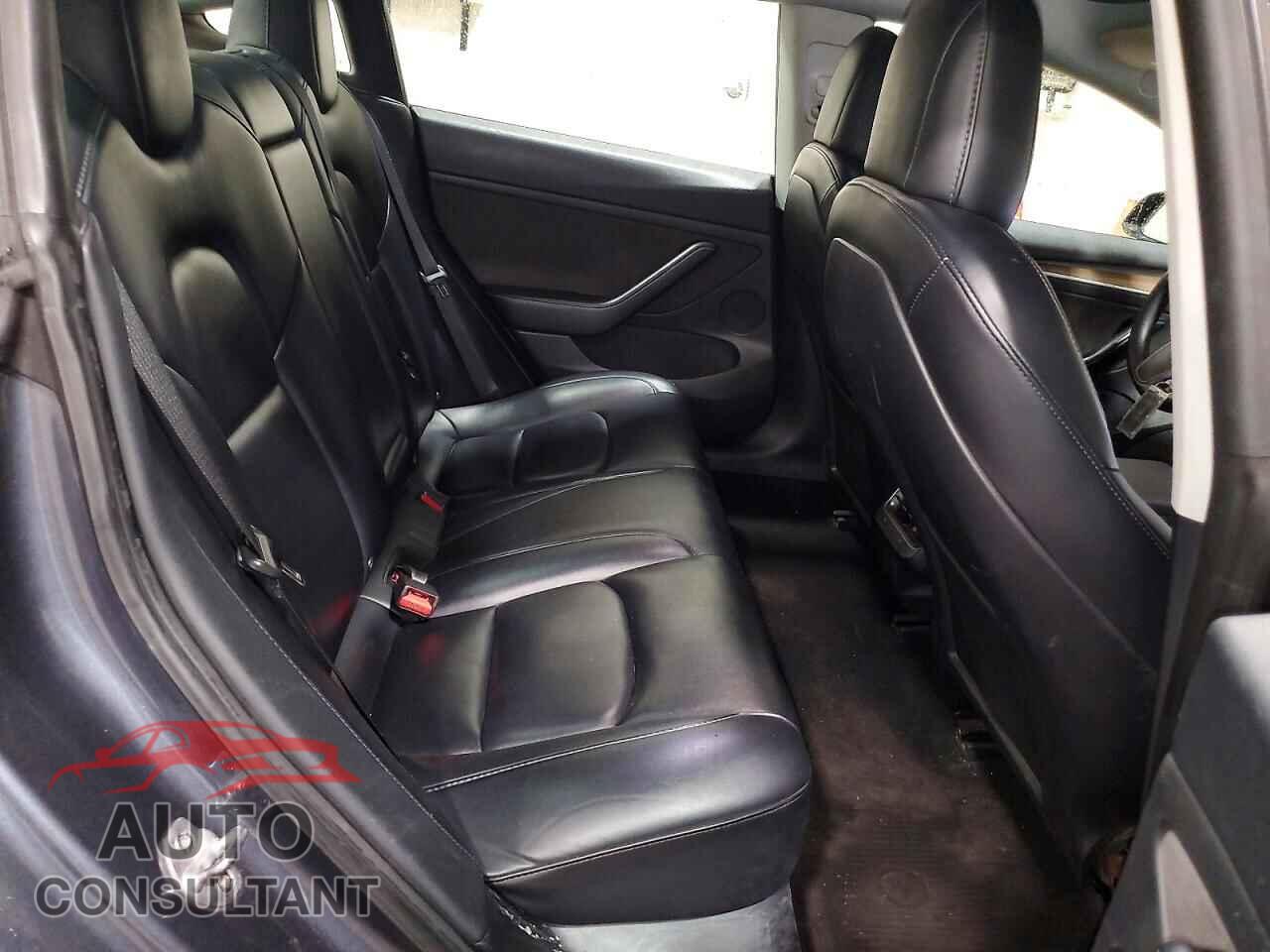TESLA MODEL 3 2022 - 5YJ3E1EA4NF371239