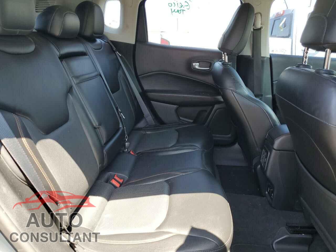 JEEP COMPASS 2017 - 3C4NJDCB5HT654191