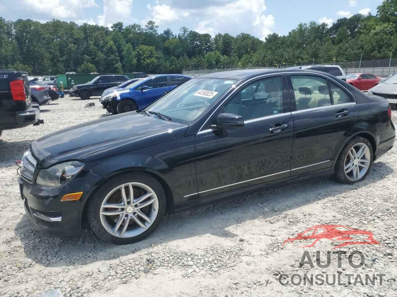 MERCEDES-BENZ C-CLASS 2013 - WDDGF8AB2DR294620
