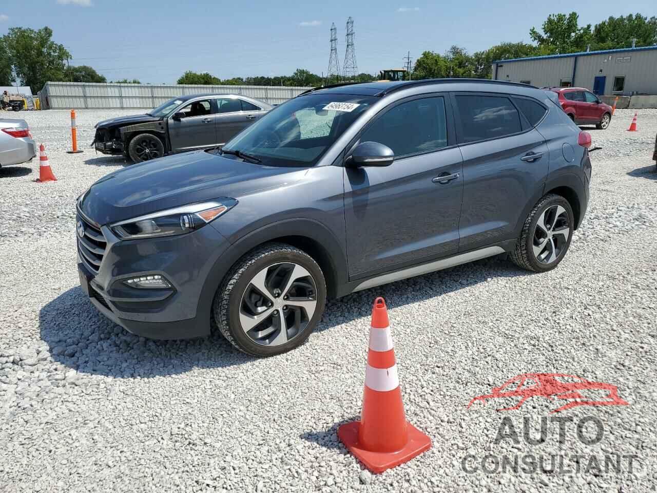 HYUNDAI TUCSON 2018 - KM8J3CA28JU678000