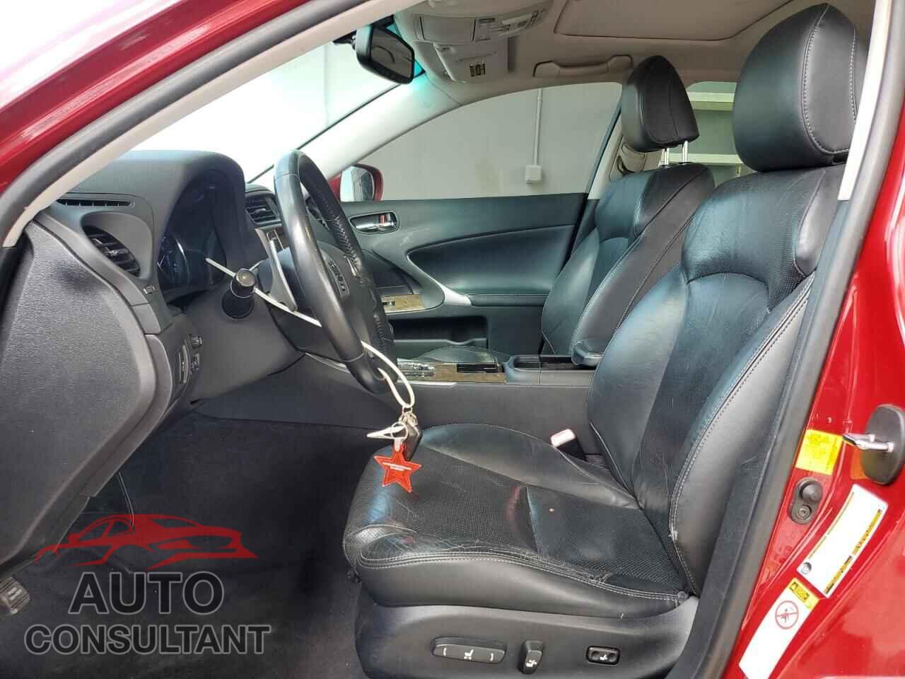 LEXUS IS 2012 - JTHBF5C26C5170306