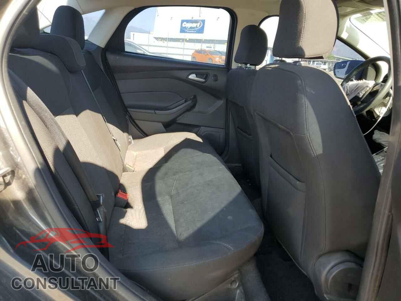 FORD FOCUS 2017 - 1FADP3H28HL222936