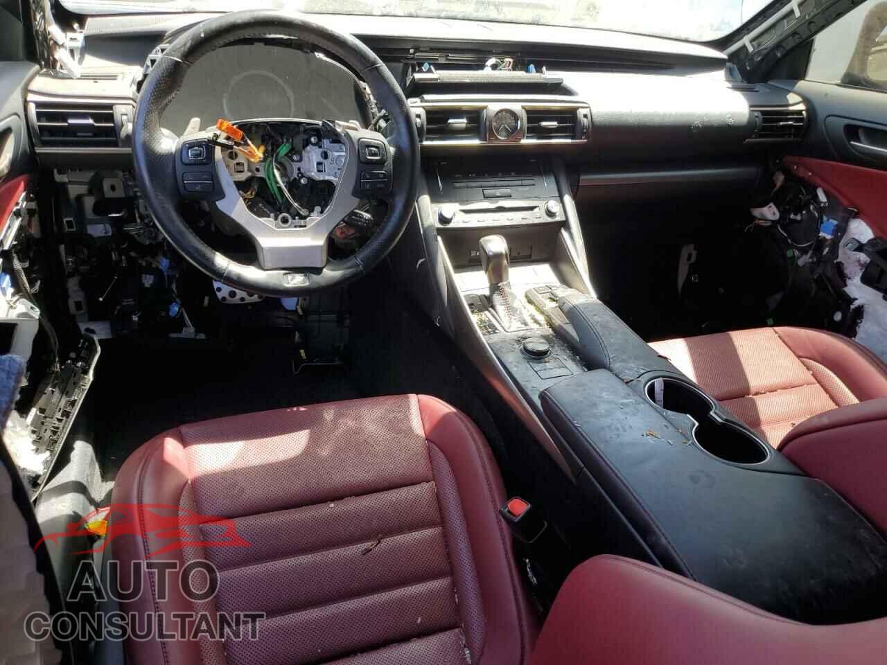 LEXUS IS 2017 - JTHBA1D27H5051824