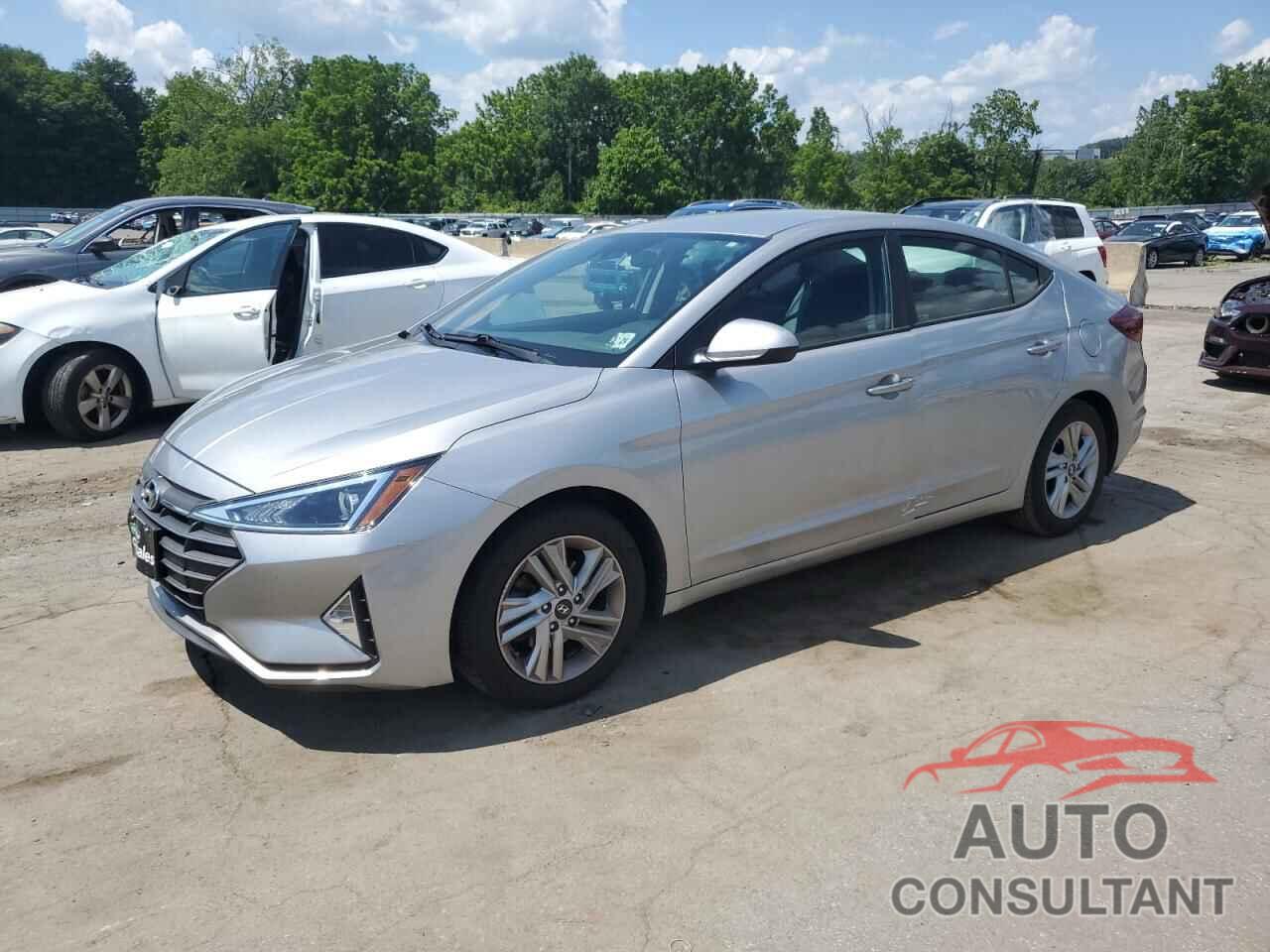 HYUNDAI ELANTRA 2020 - 5NPD84LF1LH631526