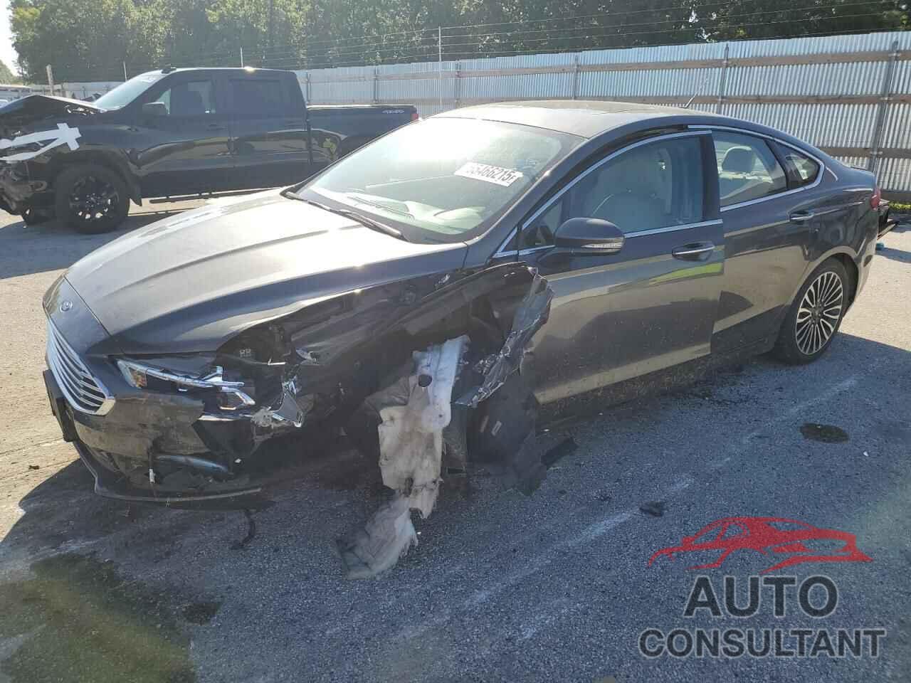 FORD FUSION 2018 - 3FA6P0D9XJR168220