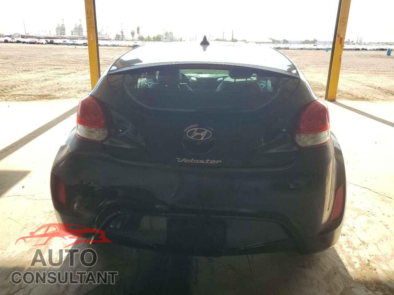 HYUNDAI VELOSTER 2013 - KMHTC6AD8DU148559