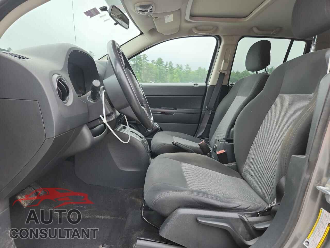 JEEP COMPASS 2011 - 1J4NF1FB3BD278691