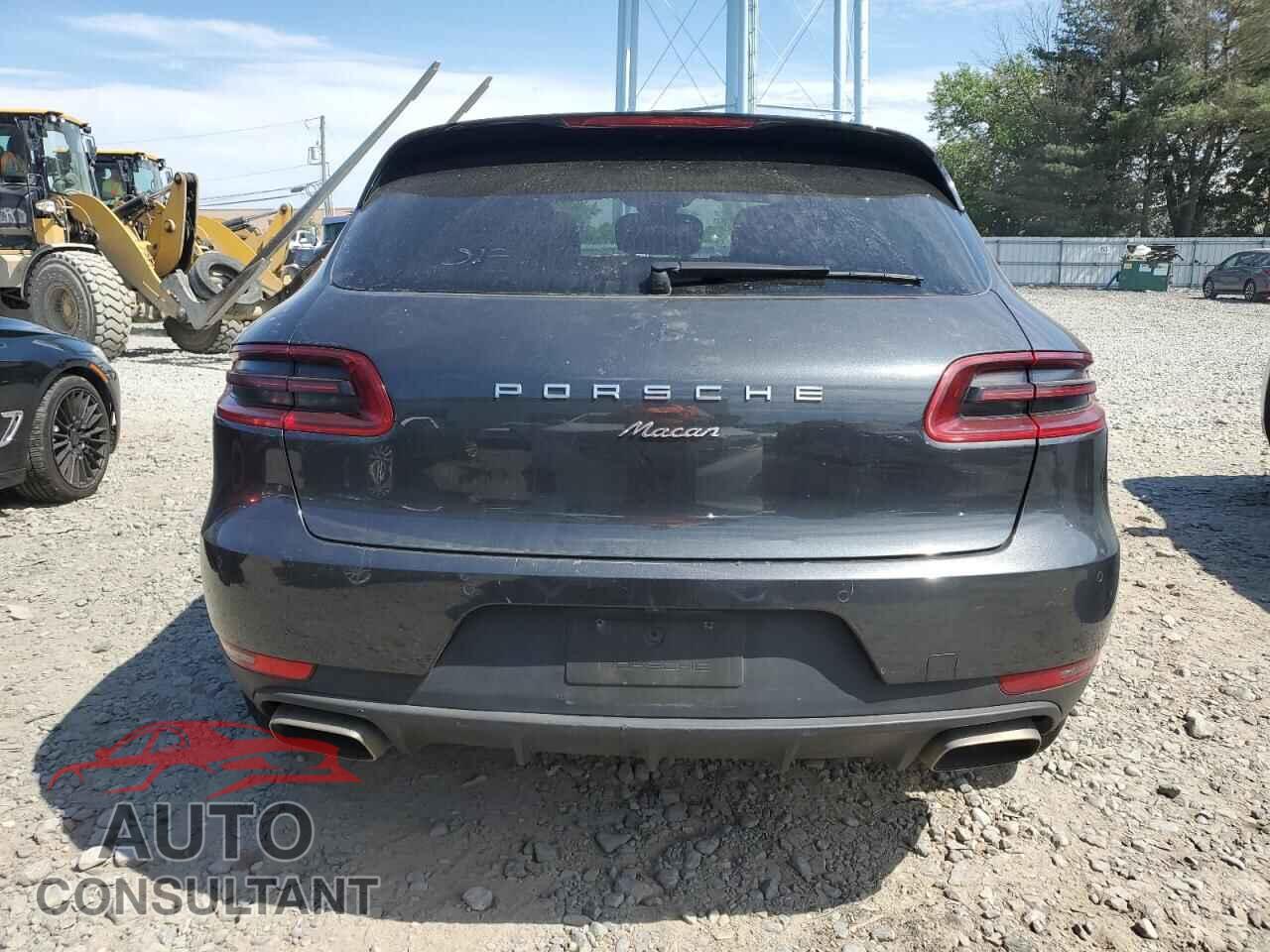 PORSCHE MACAN 2018 - WP1AA2A50JLB17521