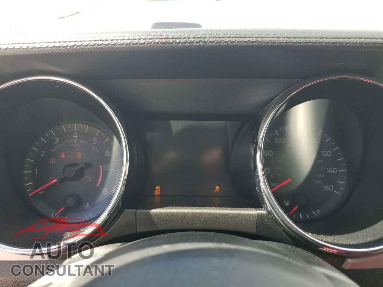 FORD MUSTANG 2017 - 1FA6P8CF3H5270705