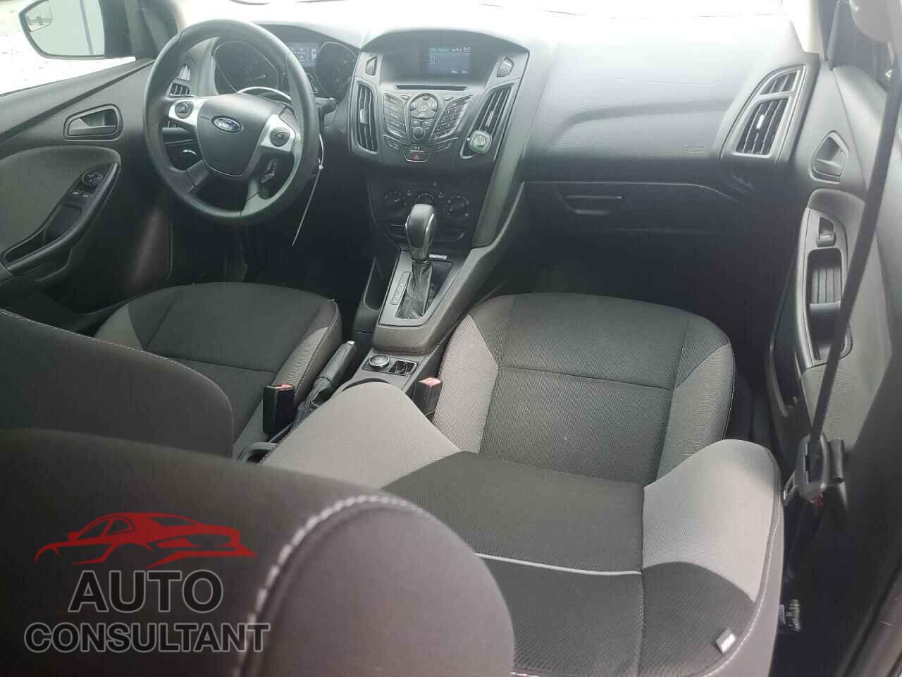 FORD FOCUS 2013 - 1FADP3E21DL275296