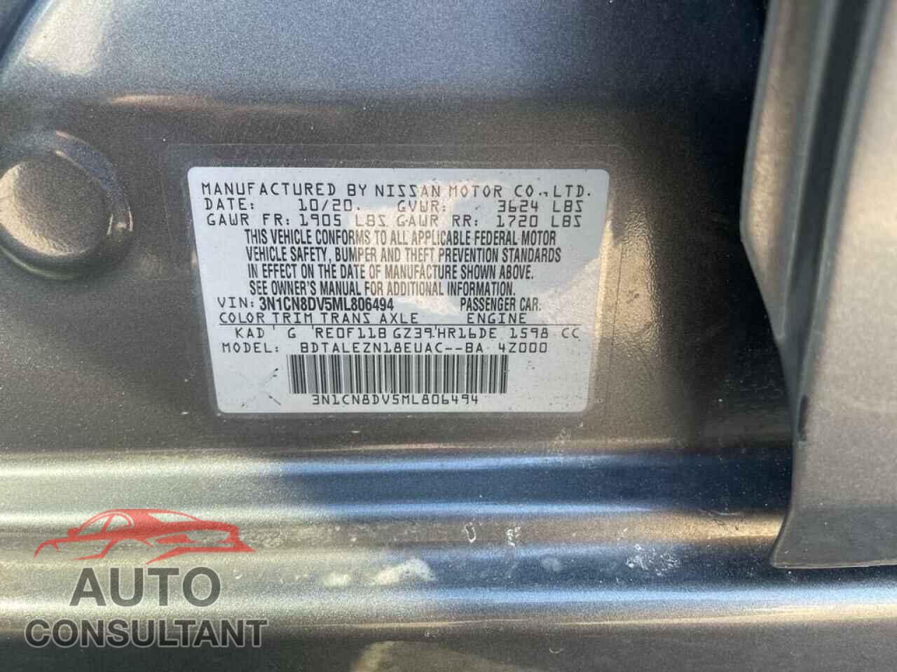 NISSAN VERSA 2021 - 3N1CN8DV5ML806494