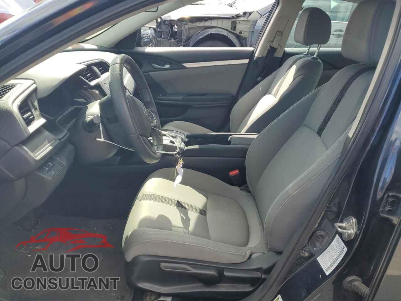 HONDA CIVIC 2019 - 2HGFC2F64KH578451