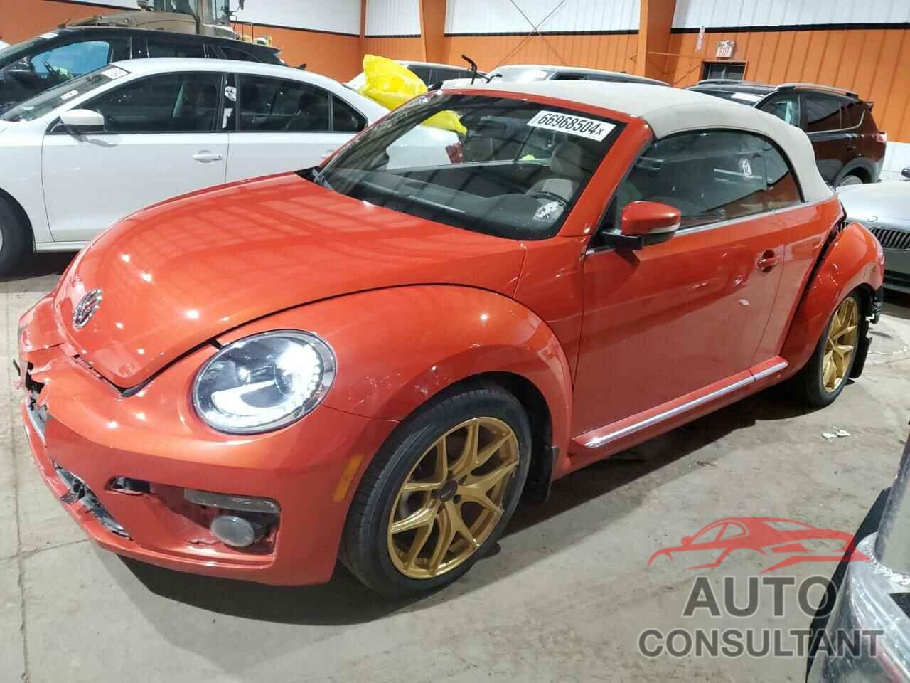 VOLKSWAGEN BEETLE 2018 - 3VW5DAAT8JM508351