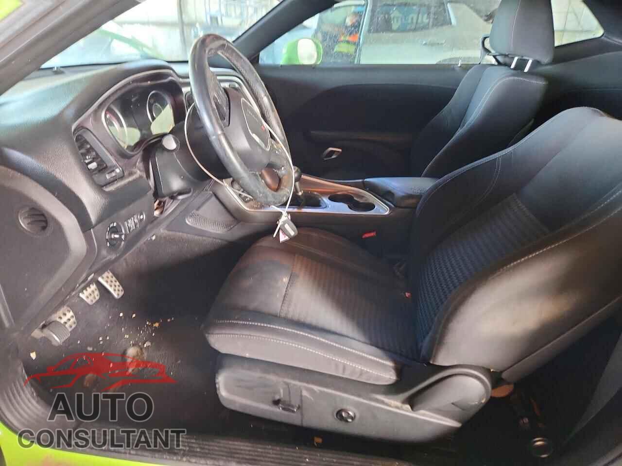 DODGE CHALLENGER 2015 - 2C3CDZAT3FH711411
