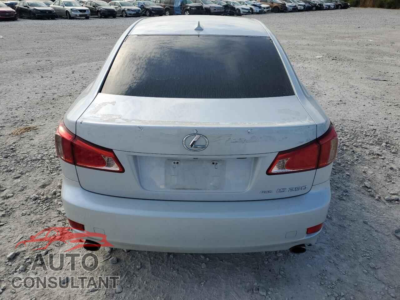 LEXUS IS 2011 - JTHCF5C2XB5045926