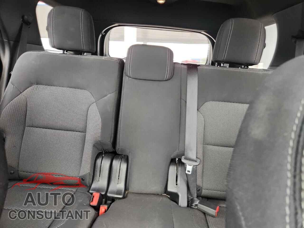FORD EXPLORER 2017 - 1FM5K7DH2HGE34766