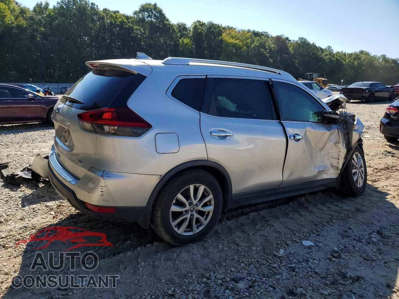NISSAN ROGUE 2018 - KNMAT2MT3JP581160