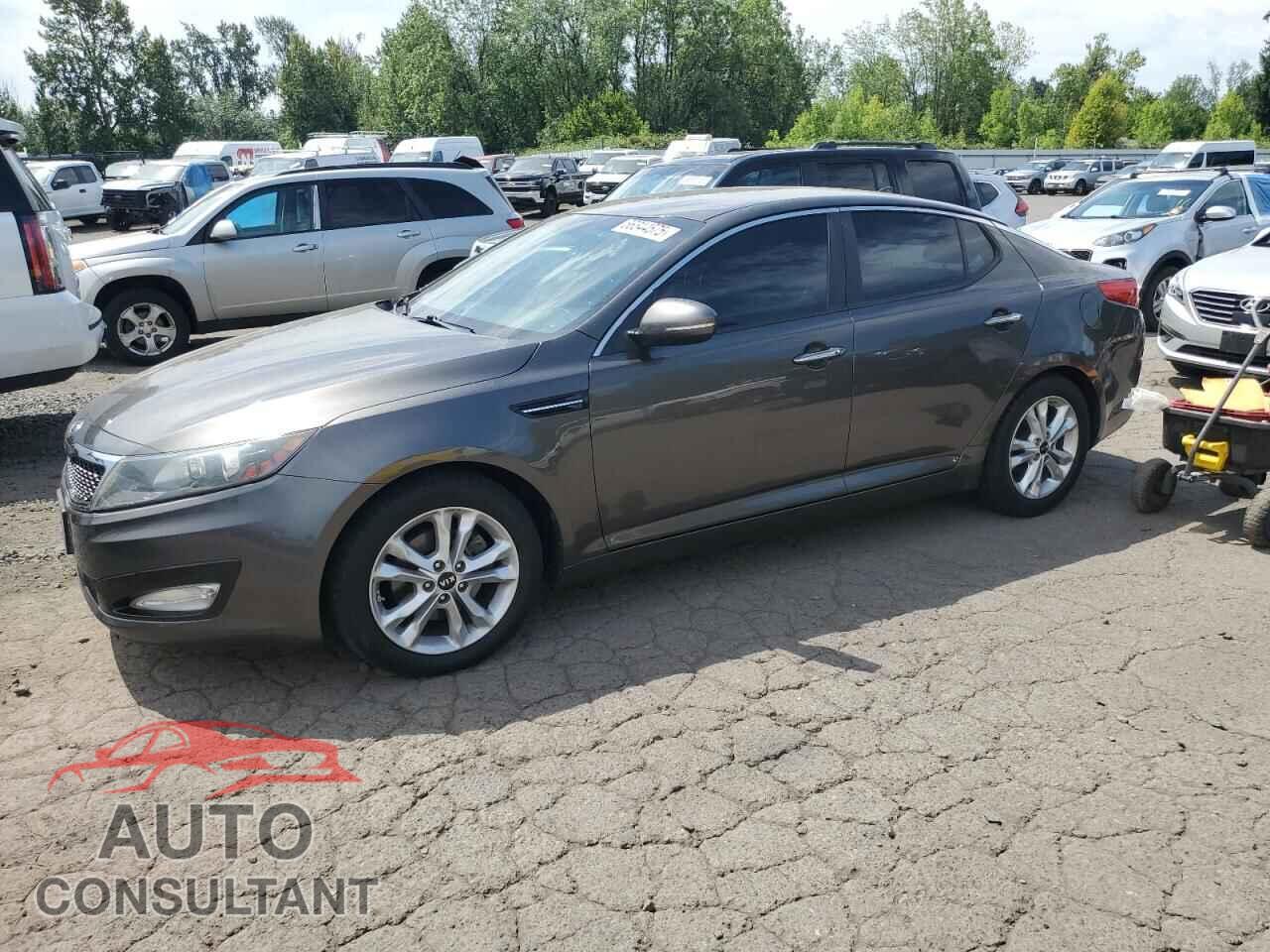 KIA OPTIMA 2011 - KNAGN4A79B5069887