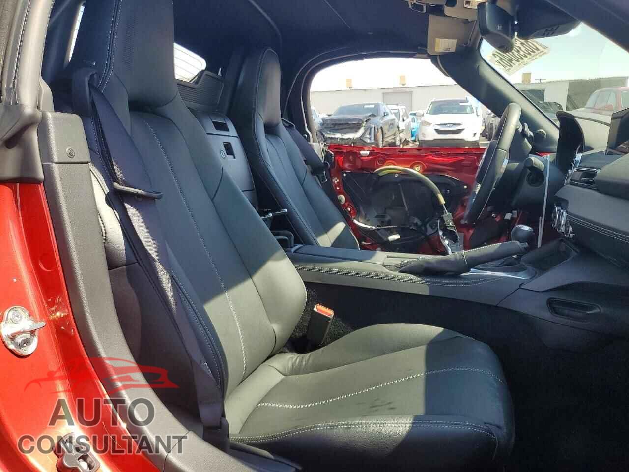 MAZDA MX5 2026 - JM1NDAD75T0704867