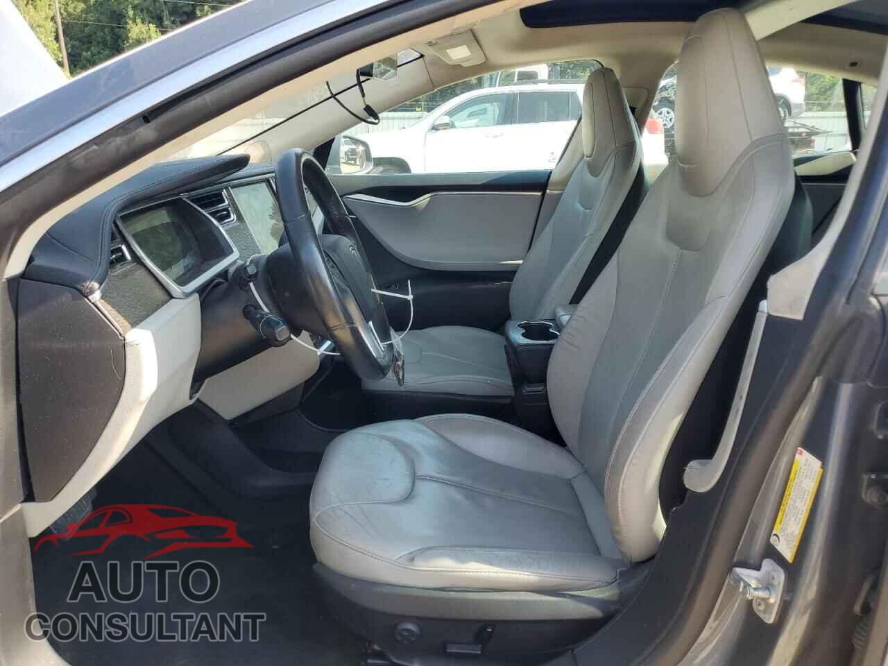 TESLA MODEL S 2013 - 5YJSA1DN8DFP07954