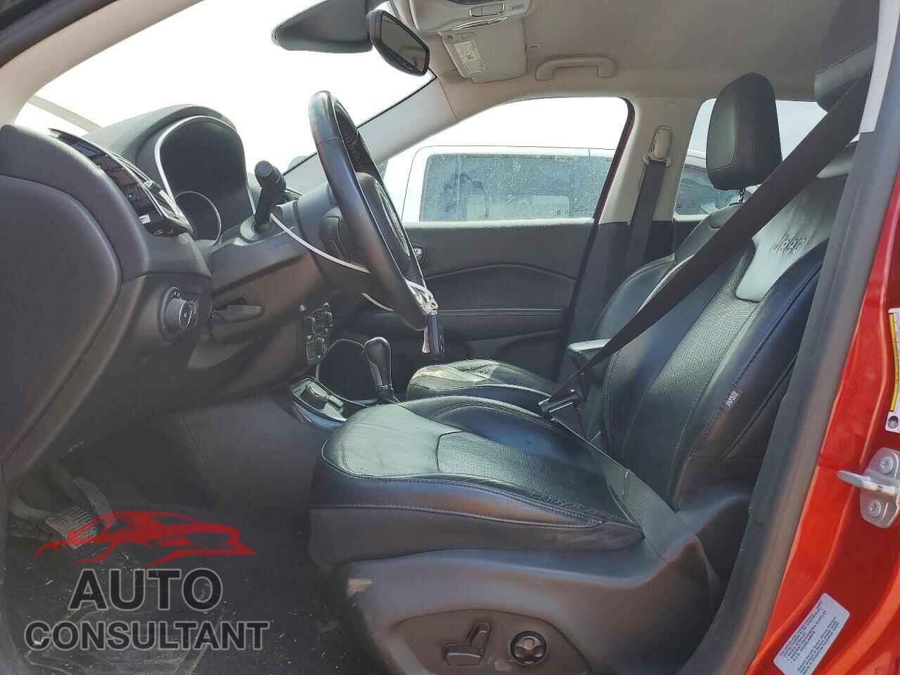 JEEP COMPASS 2018 - 3C4NJDCB9JT102036