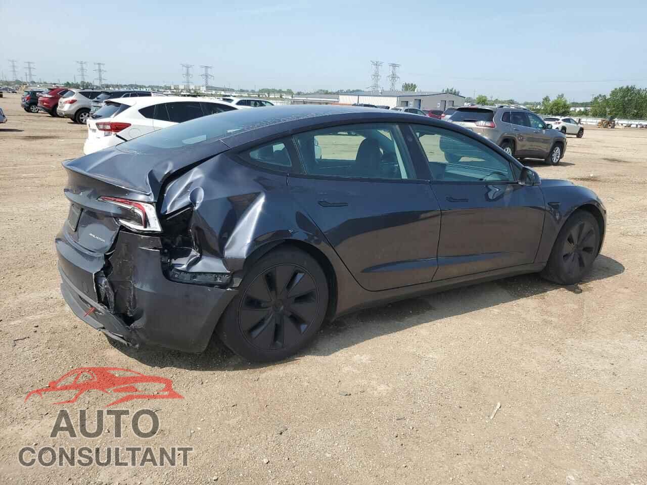 TESLA MODEL 3 2024 - 5YJ3E1EB3RF843347