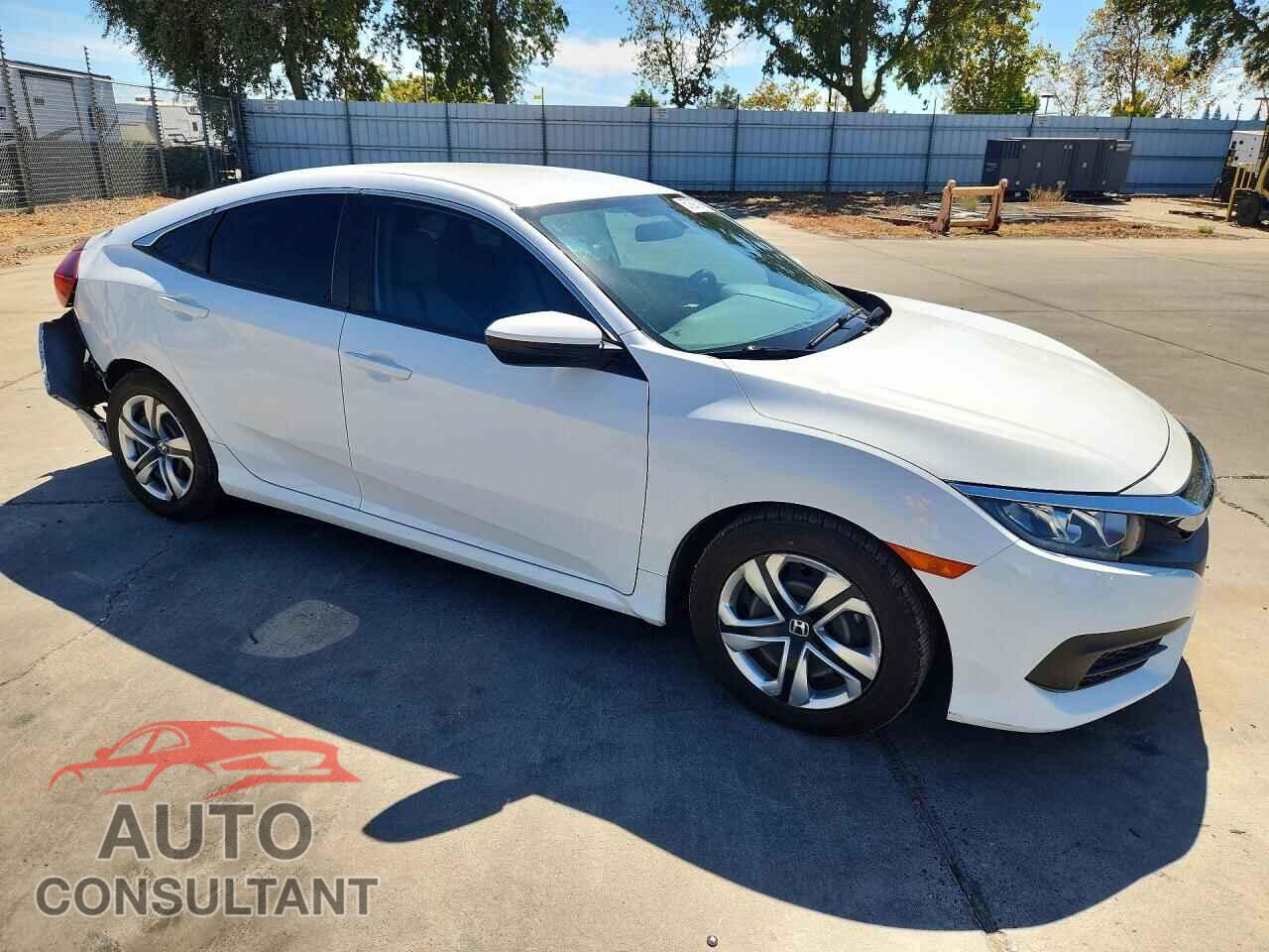 HONDA CIVIC 2018 - 2HGFC2F57JH592995
