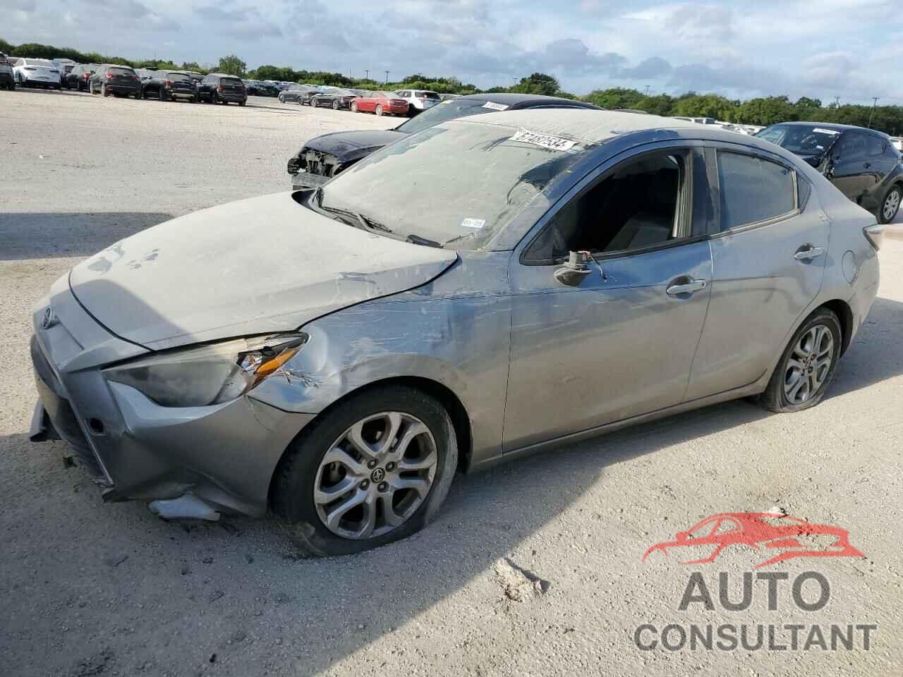 TOYOTA SCION 2016 - 3MYDLBZV9GY126068
