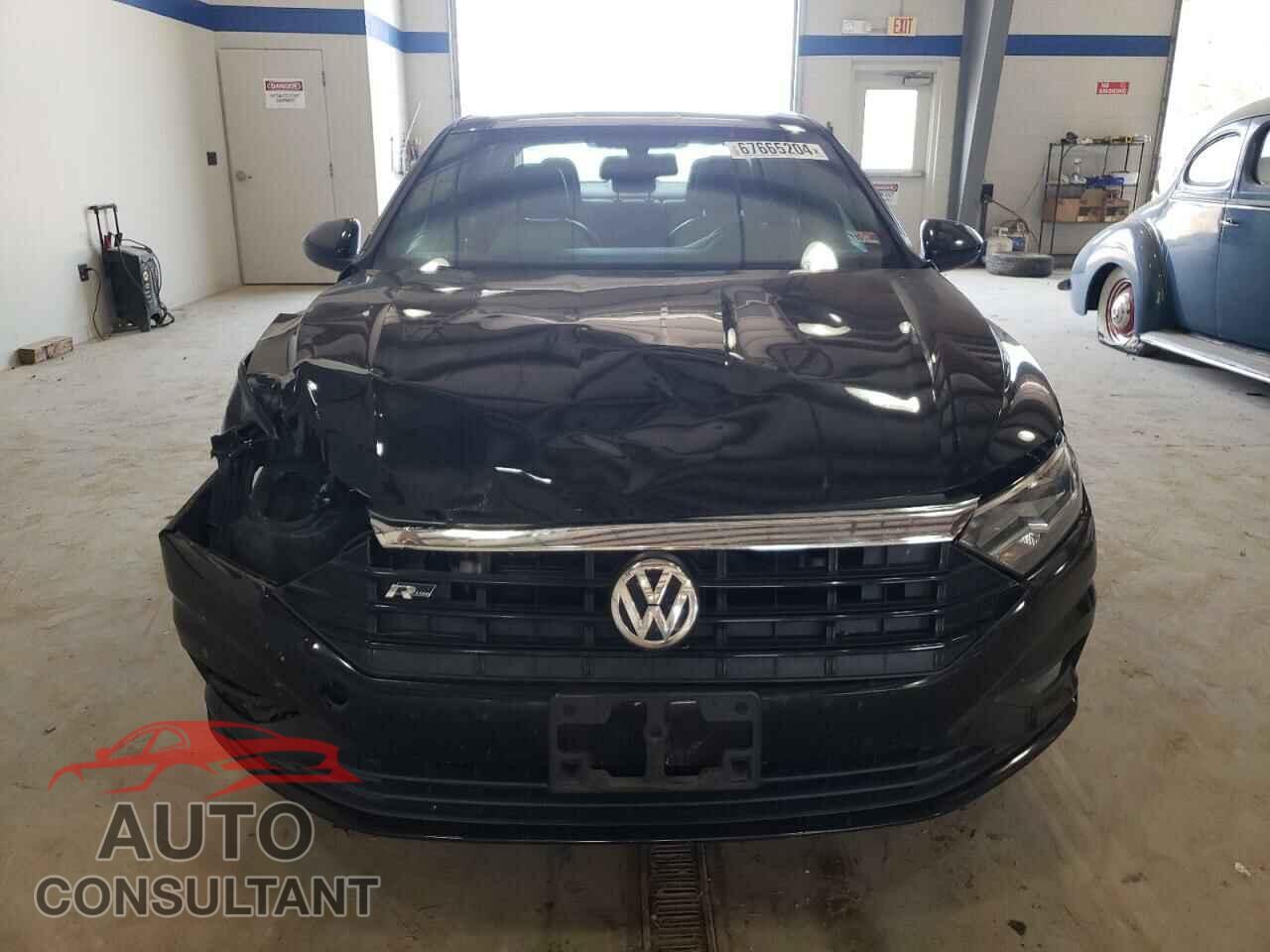 VOLKSWAGEN JETTA 2019 - 3VWCB7BU4KM254792
