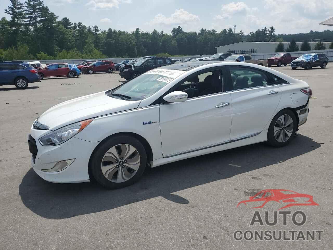 HYUNDAI SONATA 2015 - KMHEC4A4XFA131442