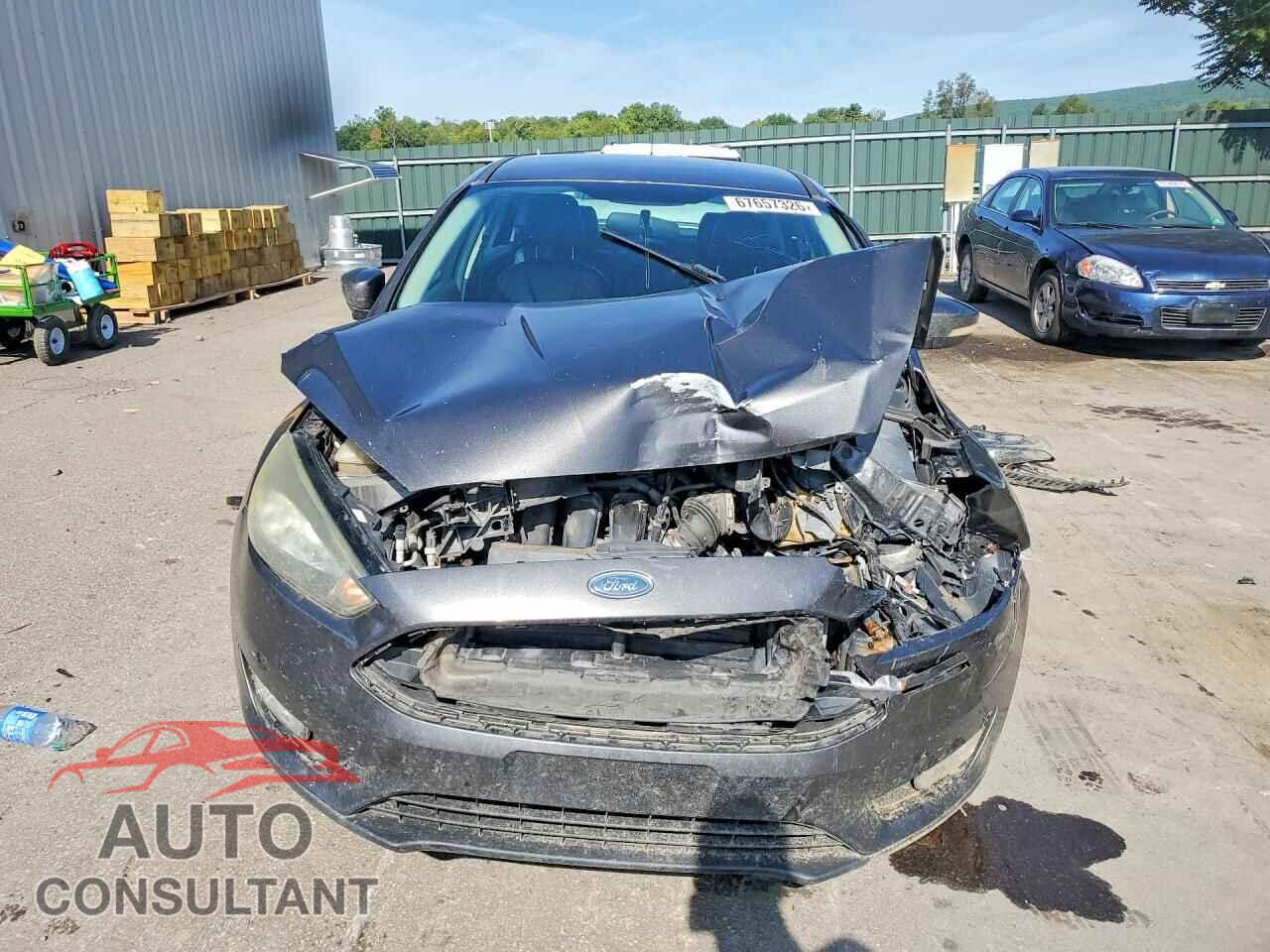 FORD FOCUS 2015 - 1FADP3F20FL264968