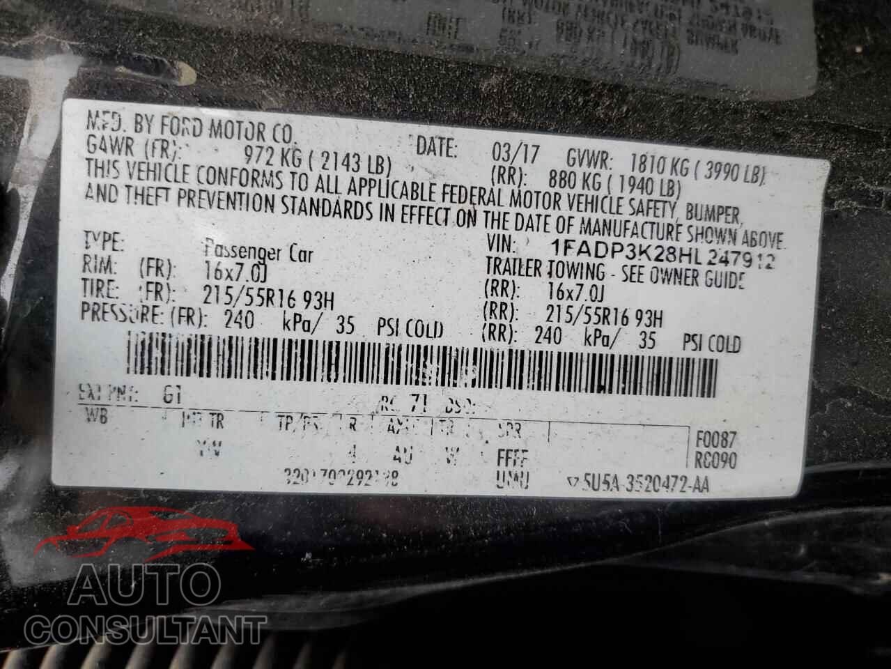 FORD FOCUS 2017 - 1FADP3K28HL247912